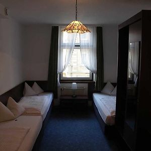 Dreibettzimmer